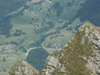 Click to see big picture (667x500 pixels; 97 KB)