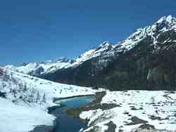 Cliquer pour agrandir l'image (800x600 :  47 KB pixels); 17.05.2004 13:43