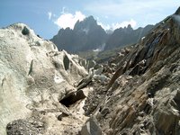 Clic dans l'image pour l'agrandir (2048x1536 pixels; 9216 KB)