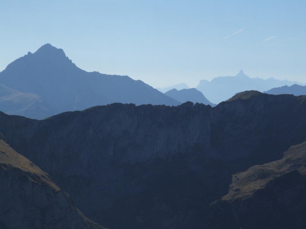 Clic pour voir l'image suivante