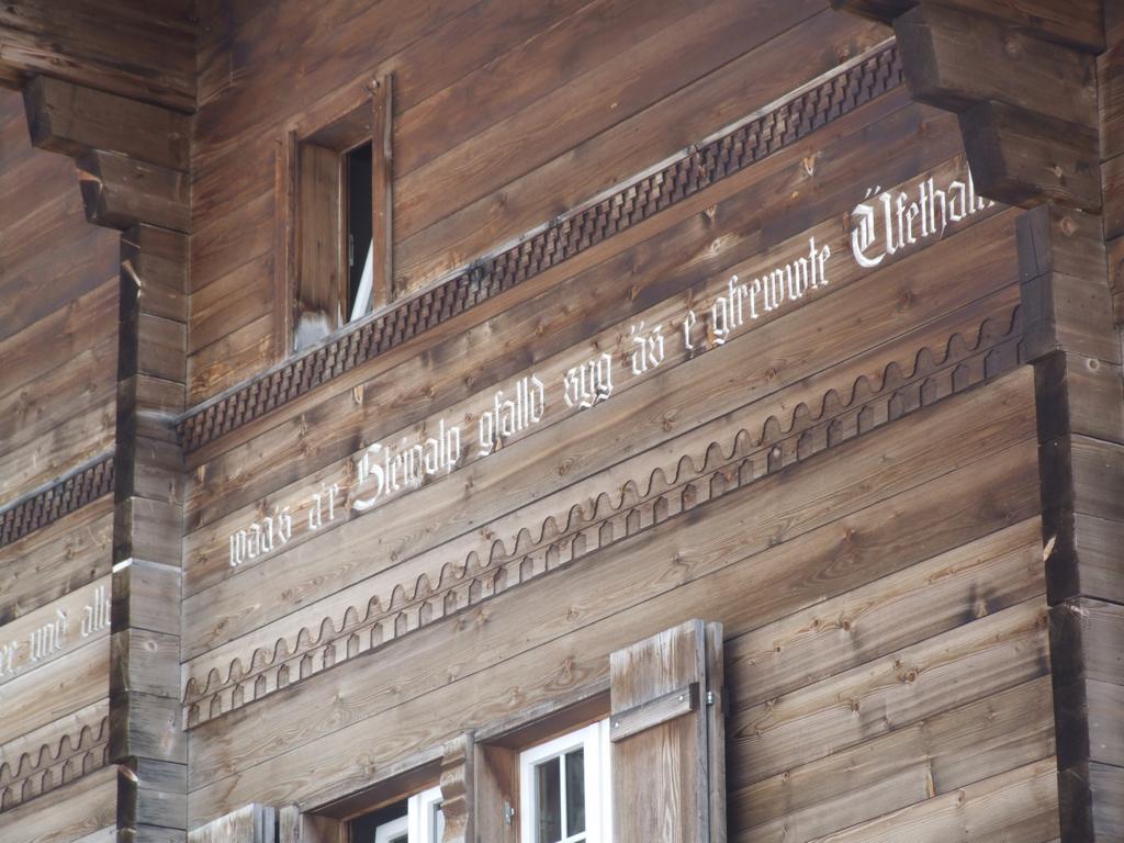 Clic pour voir l'image suivante