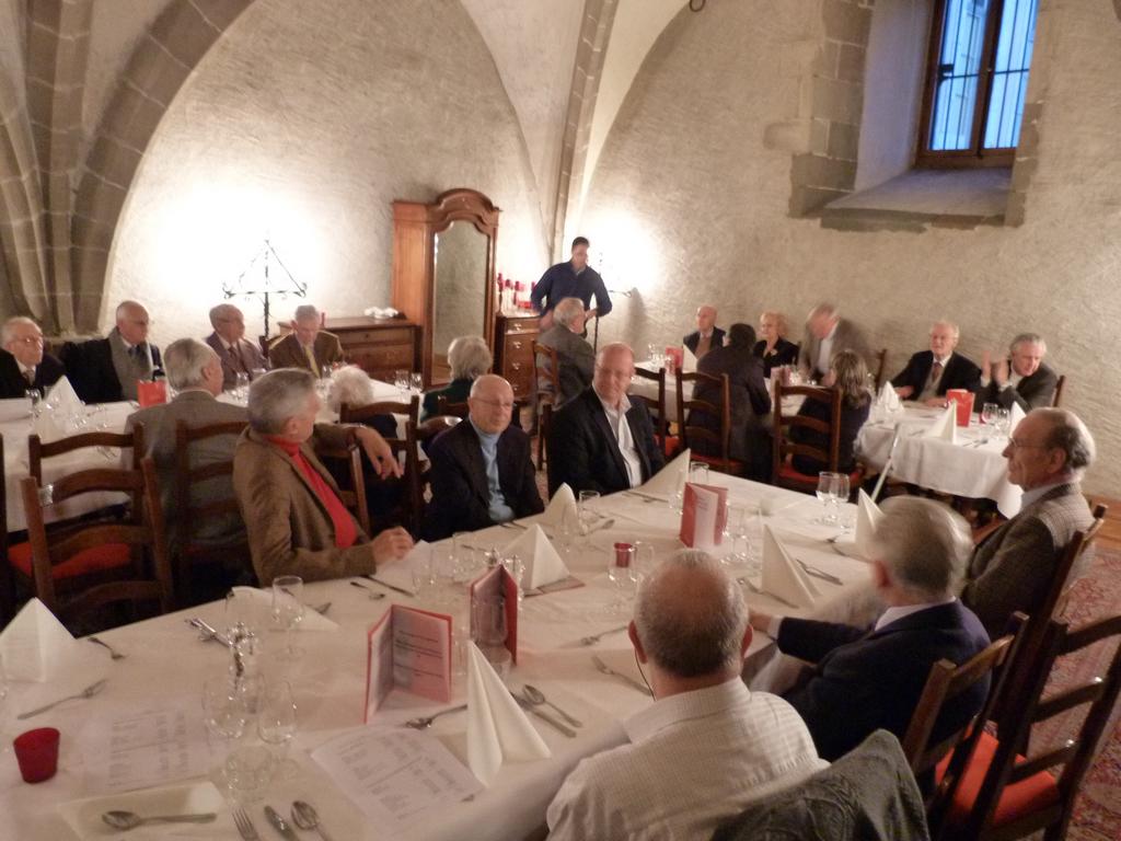 Cliqeu pour voir l'image suivante