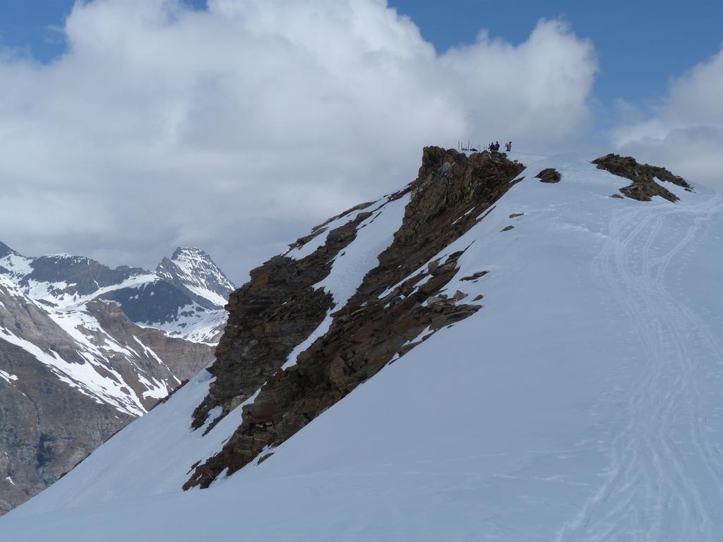 Cliqeu pour voir l'image suivante