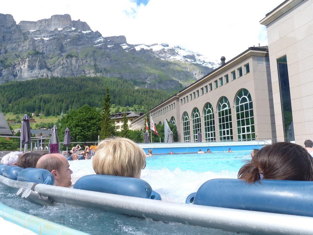 Clic pour l'image suivante