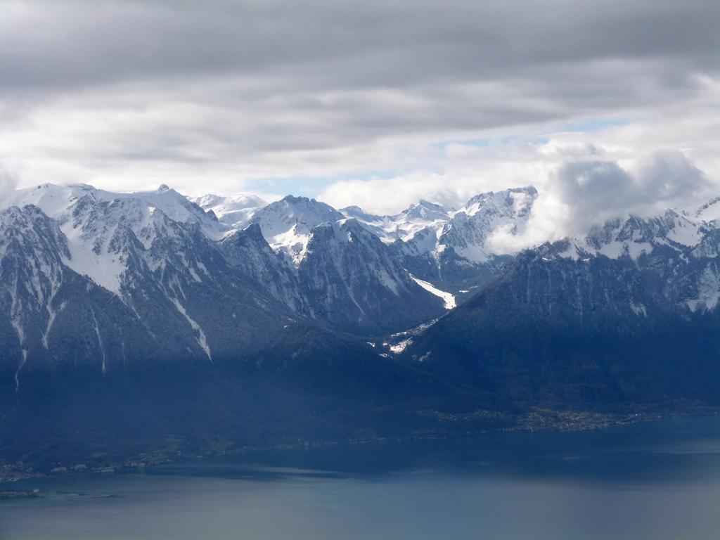 Clic pour l'image suivante