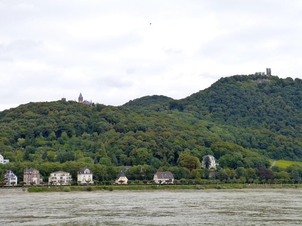 {Clic pour voir plus grand}