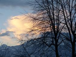 Click to see big picture (1024x768 pixels; 181 KB)