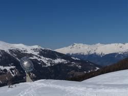 Click to see big picture (1024x768 pixels; 73 KB)