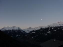 Click to see big picture (1024x768 pixels; 40 KB)