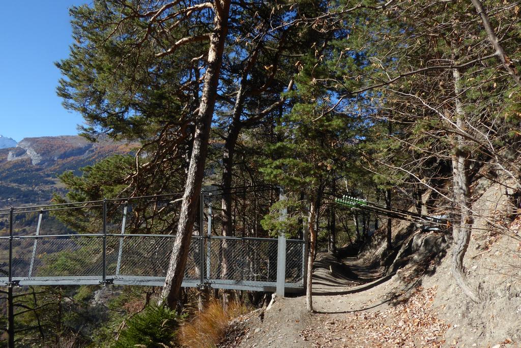 {Clic pour voir plus grand}