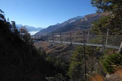 Click to see big picture (1024x684 pixels; 103 KB)