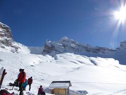 Click to see big picture (1024x768 pixels; 76 KB)