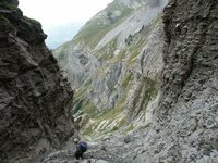 Click to see big picture (667x500 pixels; 129 KB)