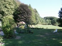 Click to see big picture (667x500 pixels; 124 KB)