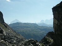 Click to see big picture (667x500 pixels; 74 KB)