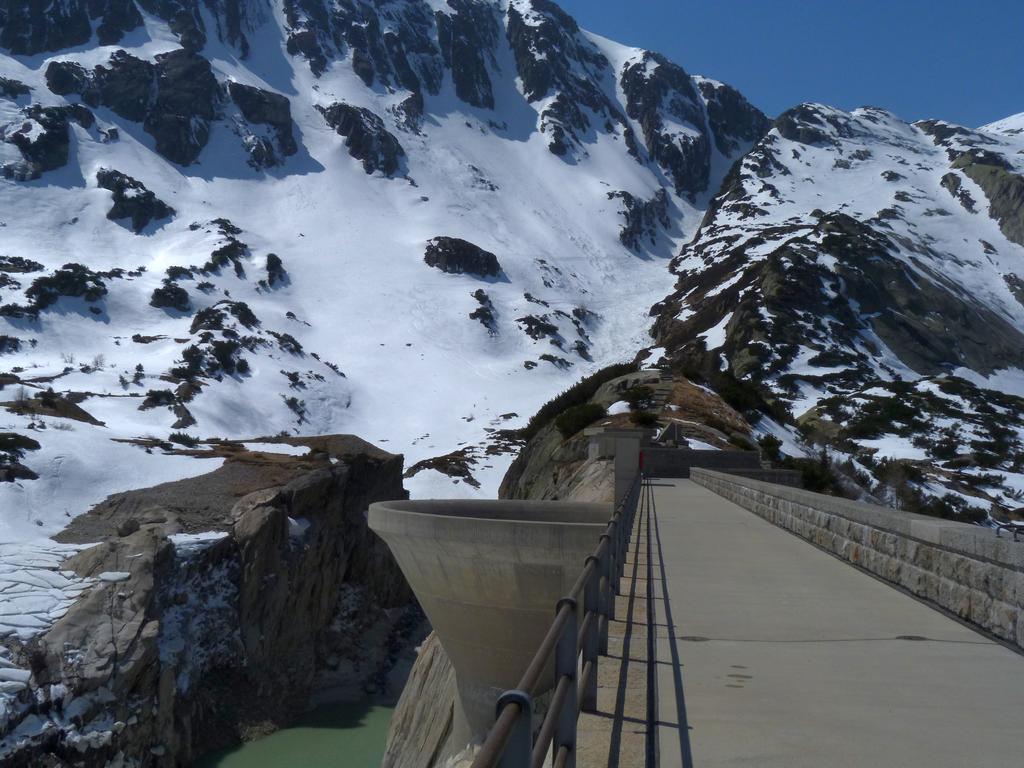 Cliqeu pour voir l'image suivante