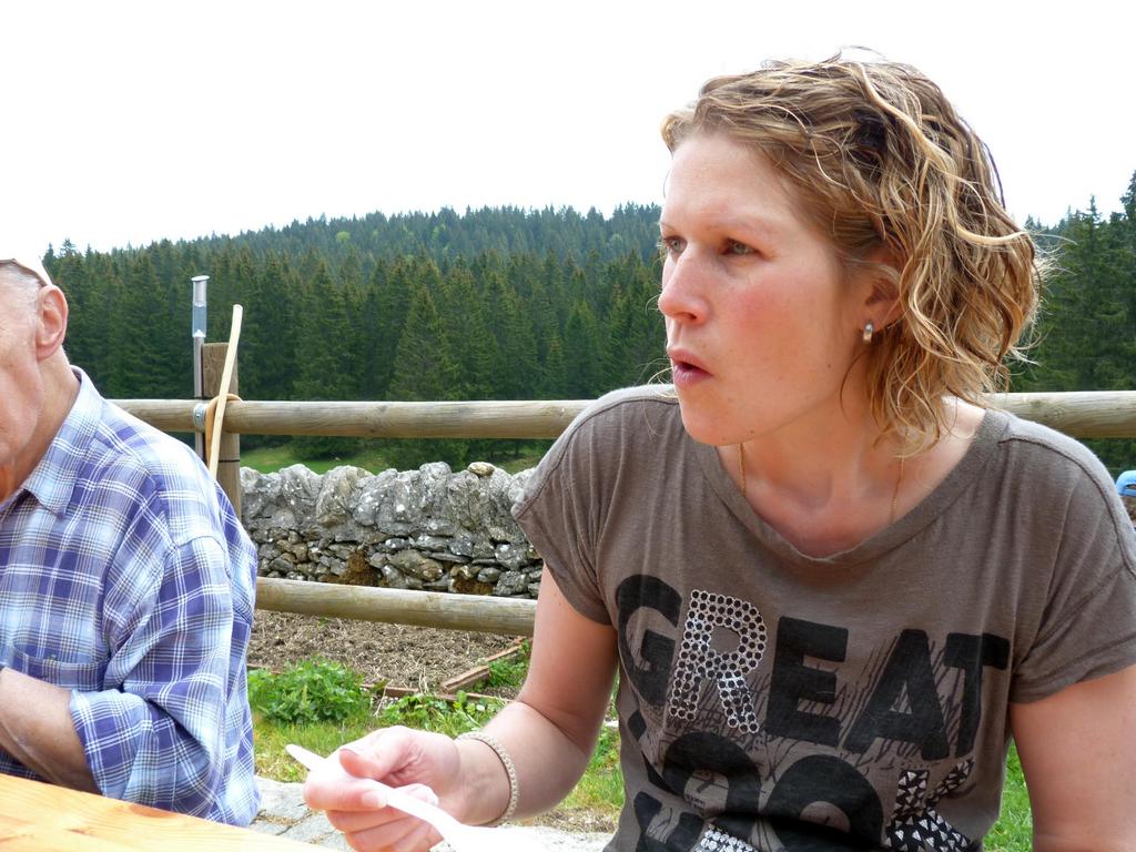 Clic pour l'image suivante