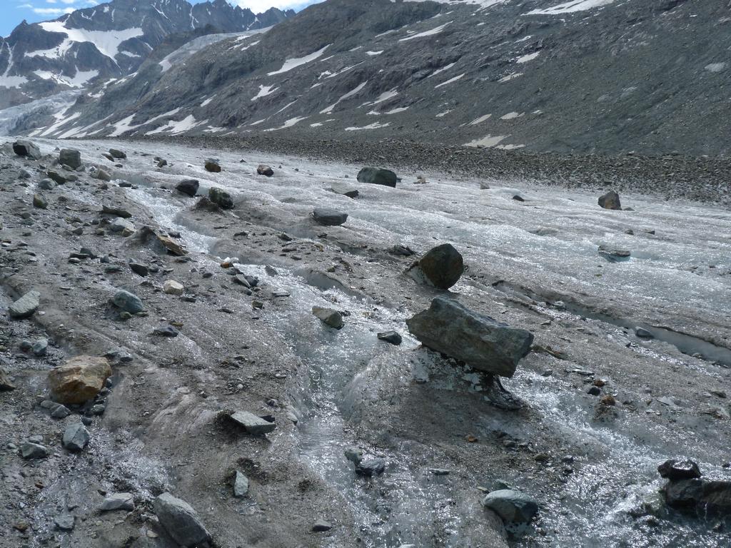 Clic pour l'image suivante