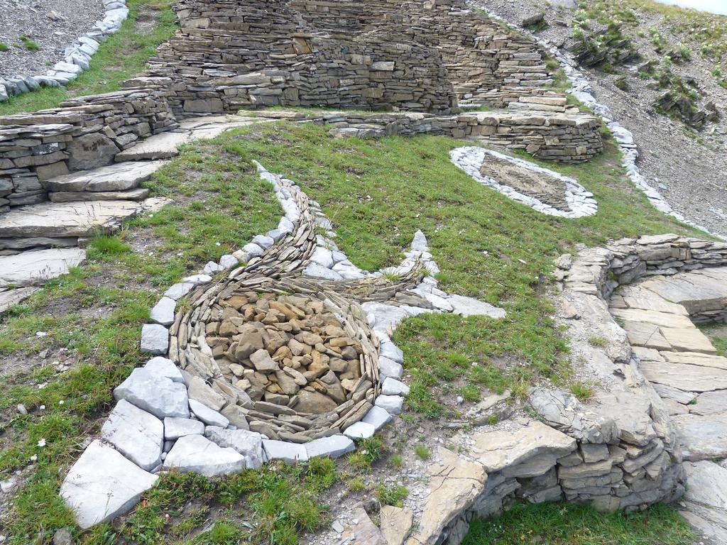 Clic pour l'image suivante