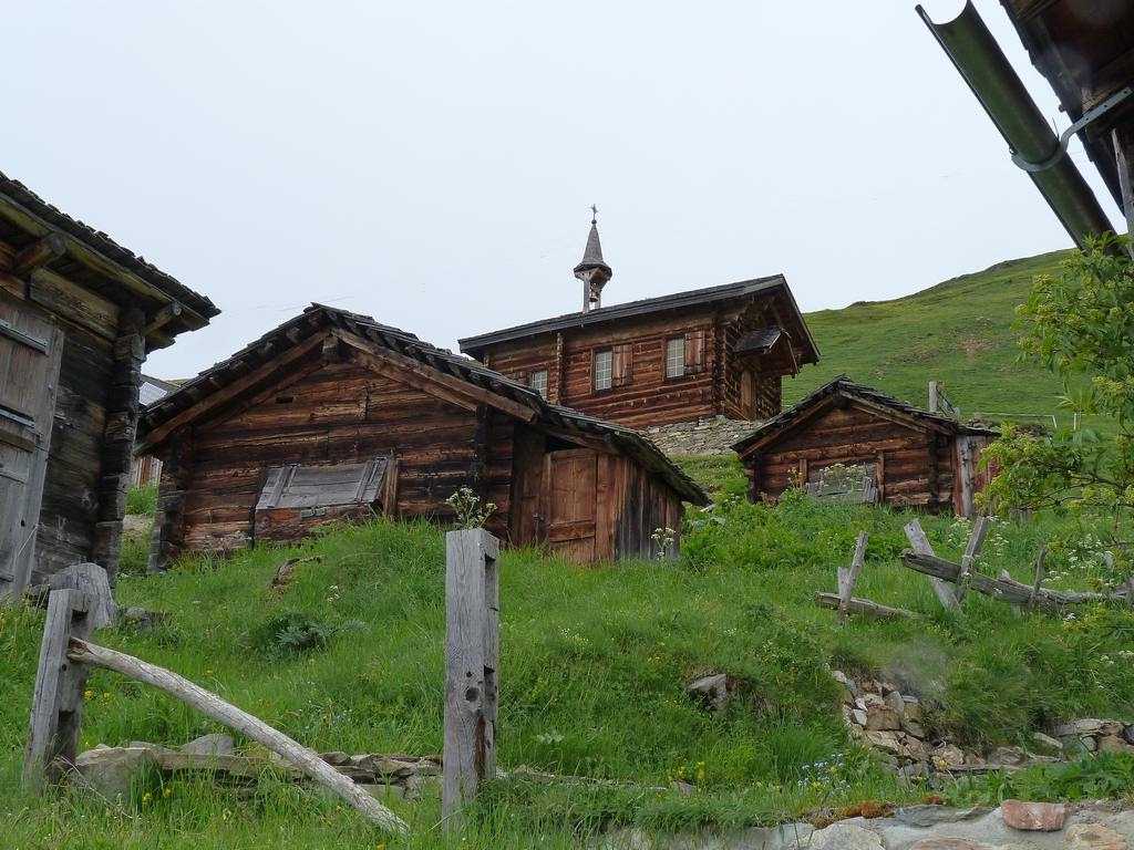 Clic pour l'image suivante