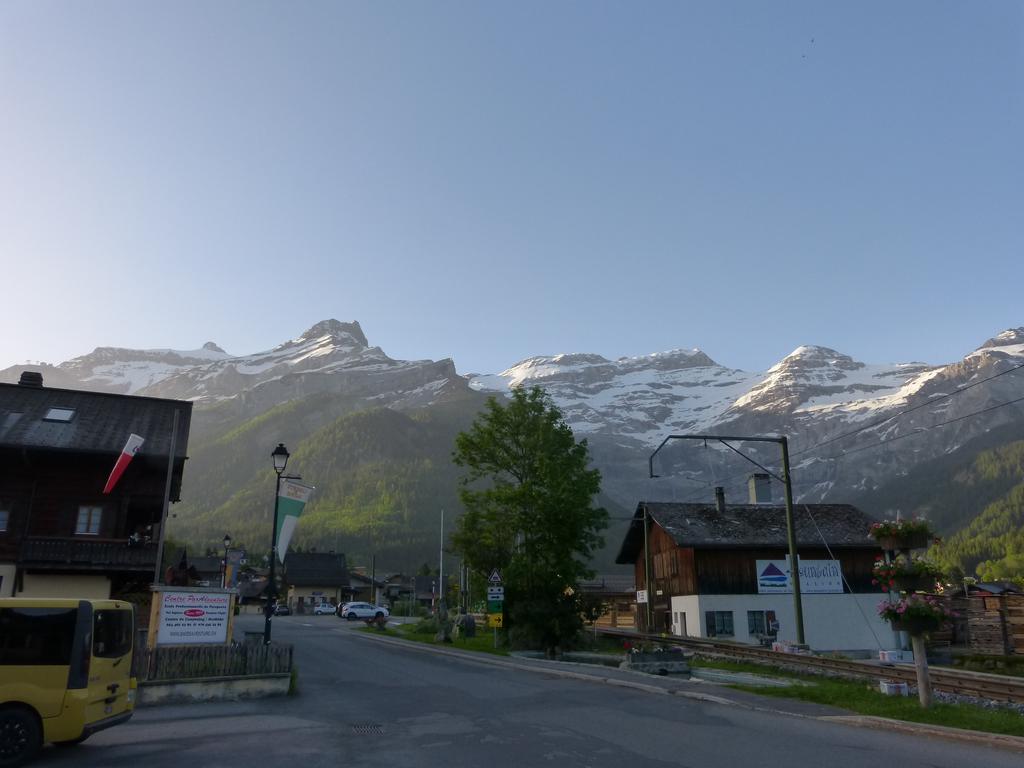 Clic pour l'image suivante