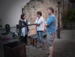 Click to see big picture (1024x768 pixels; 110 KB)