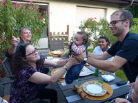 Click to see big picture (1024x768 pixels; 143 KB)