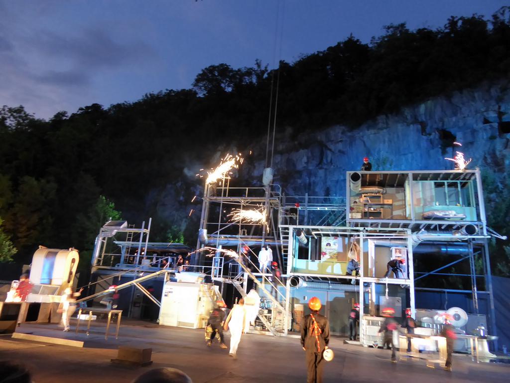 {Clic pour voir plus grand}