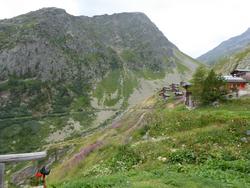 Click to see big picture (1024x768 pixels; 146 KB)