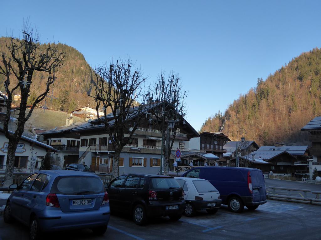 {Clic pour voir plus grand}